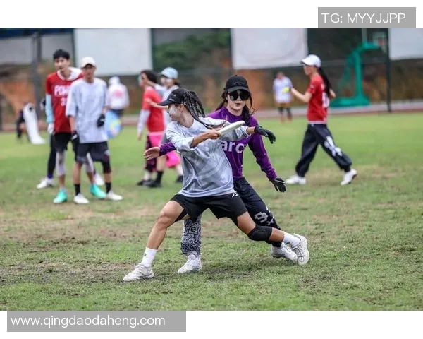 广州飞盘队反击战术解析与实战应用探讨